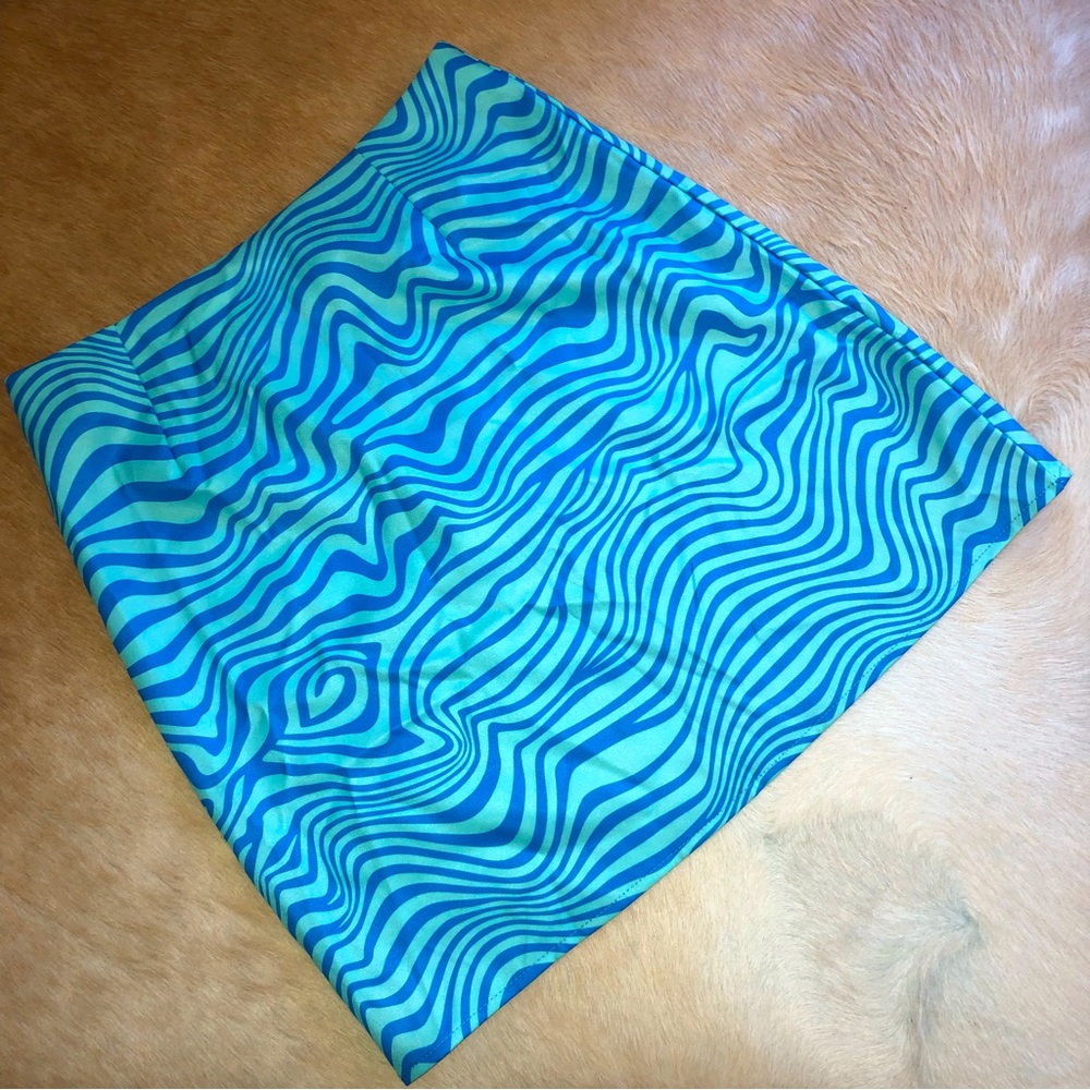 Nwot Shein S wave striped bodycon skirt